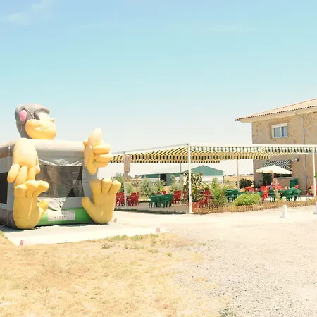 Hotel Restaurante Sostenible La Laguna 3*