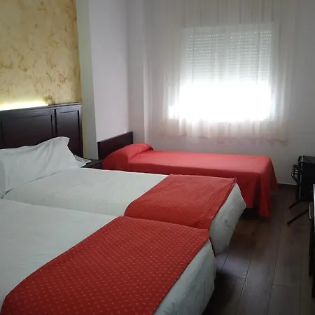 Hotel Restaurante Sostenible La Laguna Brozas