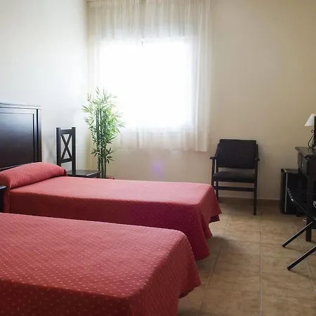 Restaurante Sostenible La Laguna Hotel Brozas