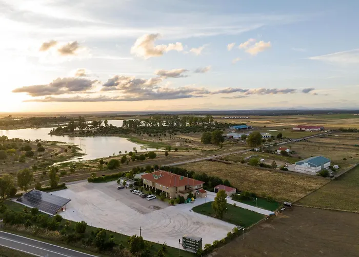 Restaurante Sostenible La Laguna 3* Brozas
