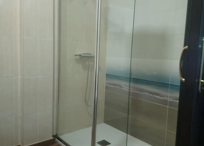 Restaurante Sostenible La Laguna מלון Brozas