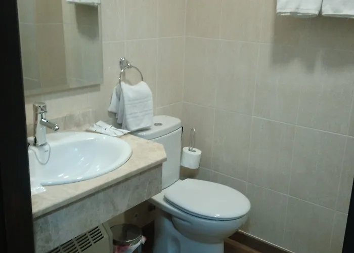 Restaurante Sostenible La Laguna מלון 3*